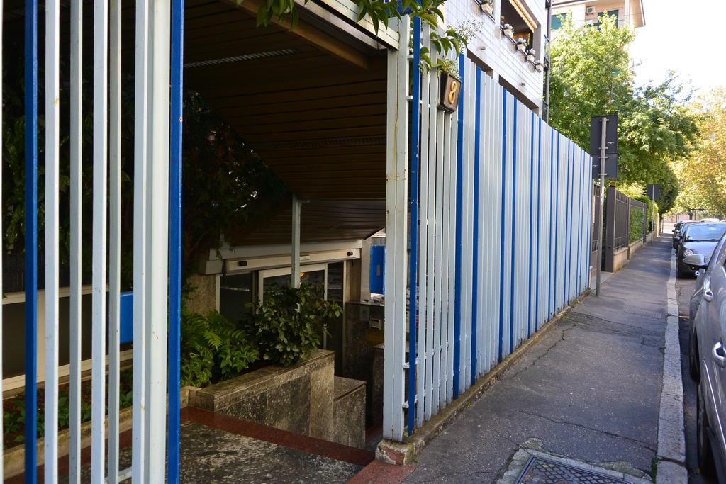 Hotel Lido Milan Exterior photo